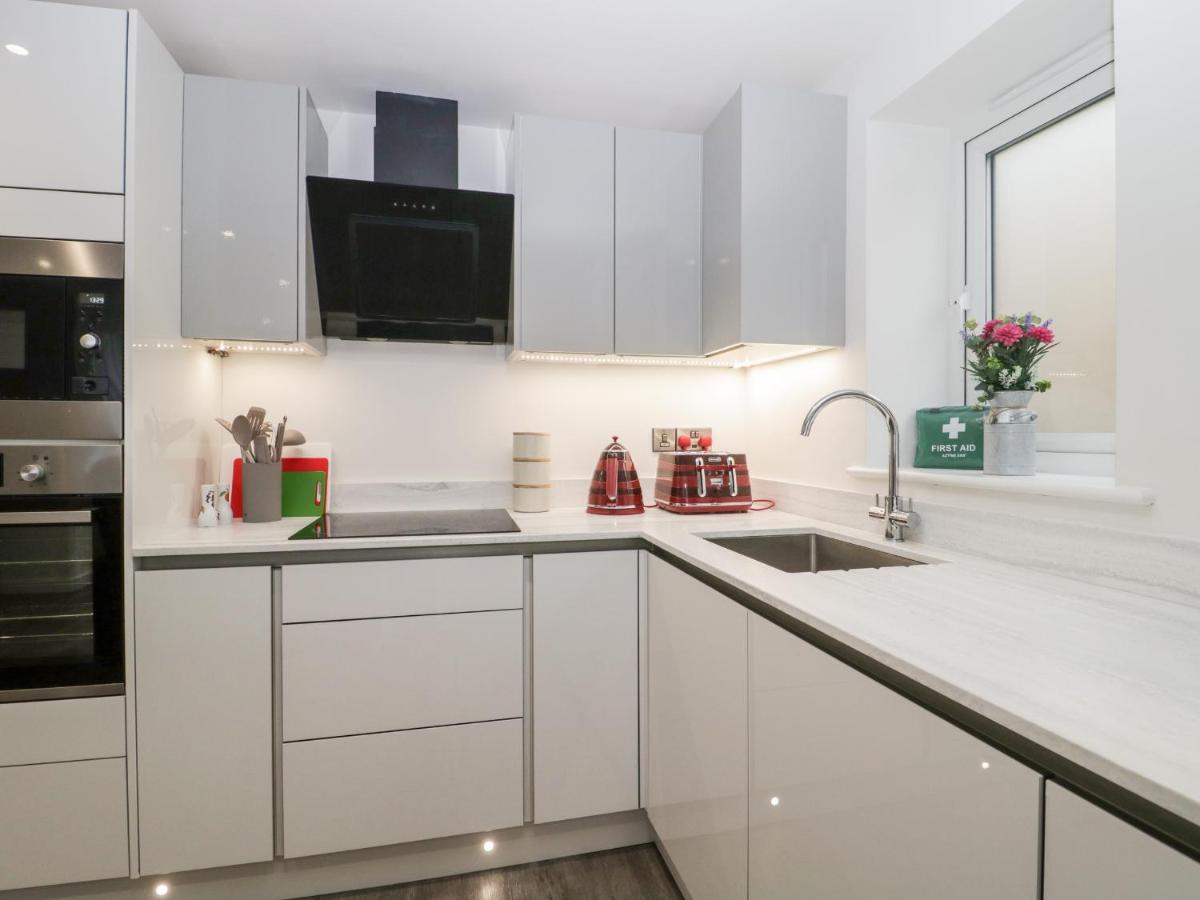 Flat 2, 38 Preston Road Appartement Weymouth Buitenkant foto